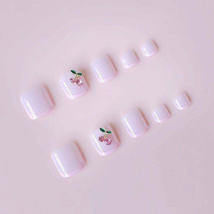 Artificial nail set with playful and stylish 3D decorations Bowlift
