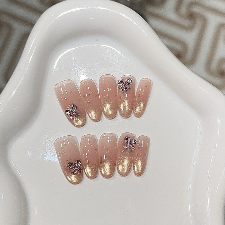 Elegant artificial nails with glitter and floral design Bowlift