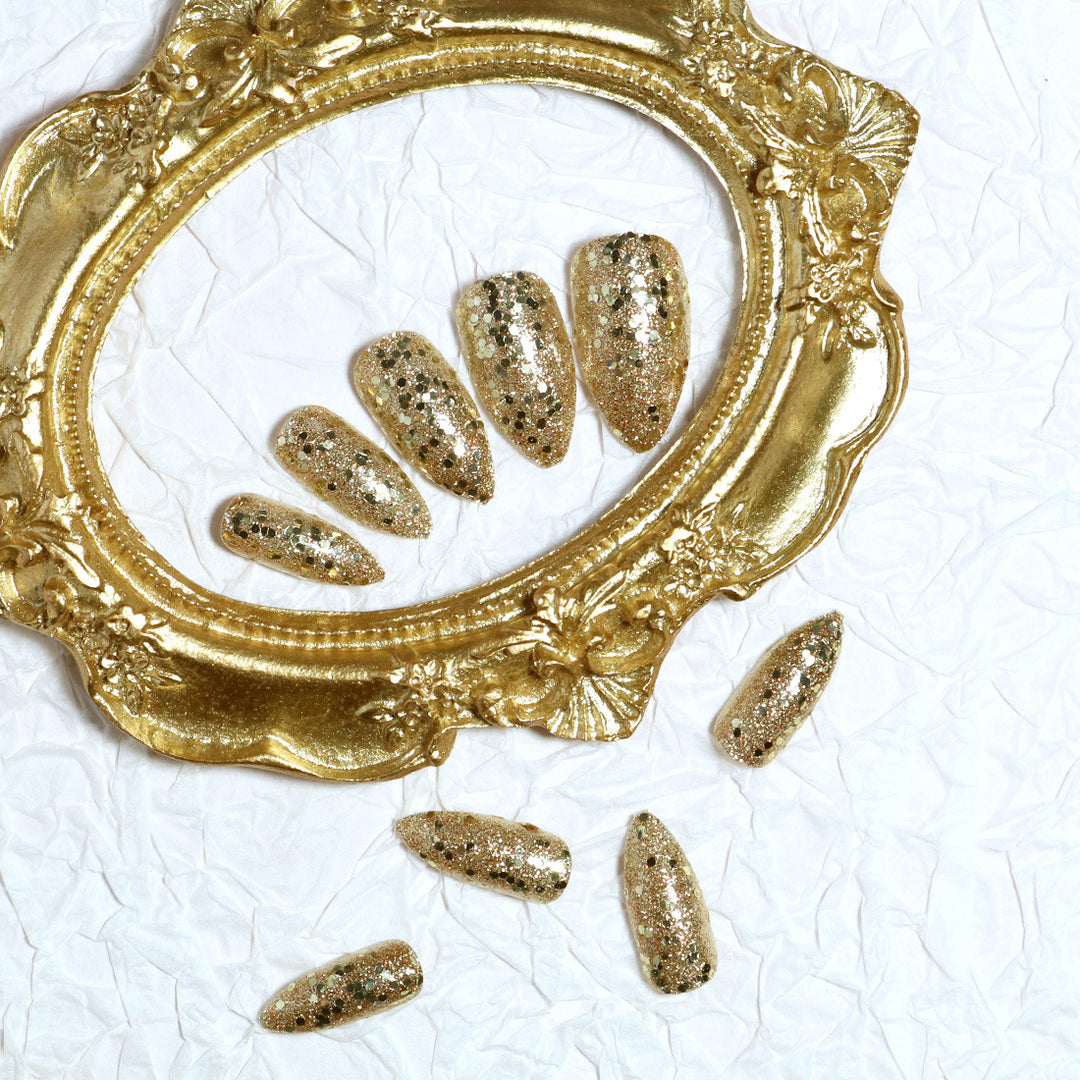 Glittering Long Stiletto Press-On Nails Bowlift