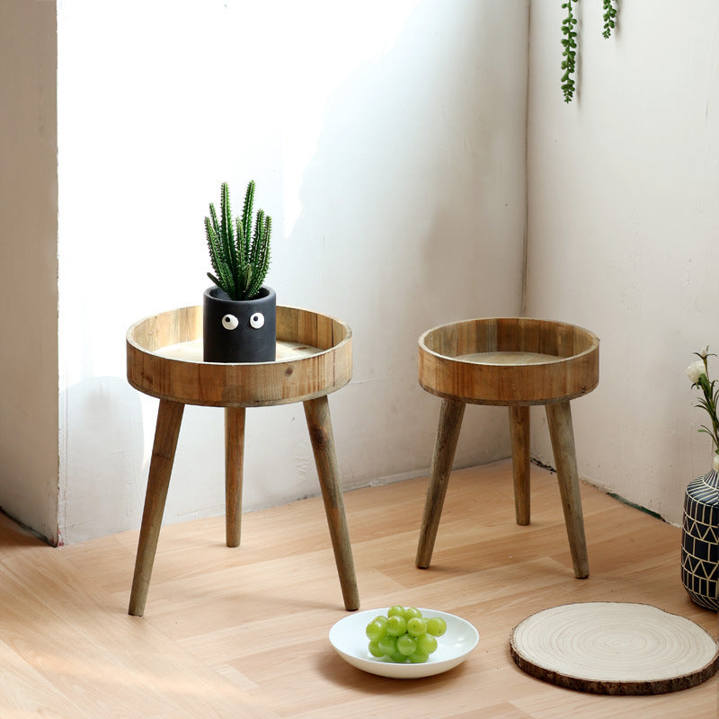 Modern side table made of wood Bowlift
