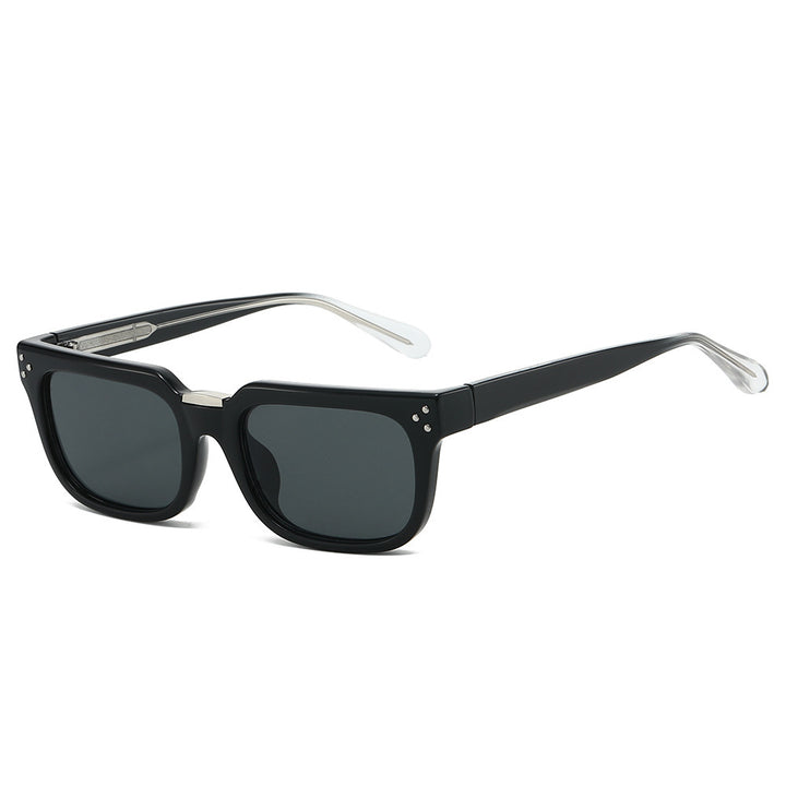 Ladies oversized square sunglasses with luxurious accents Bowlift