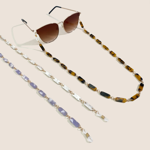Chic Tortoiseshell Eyewear Chain Bowlift