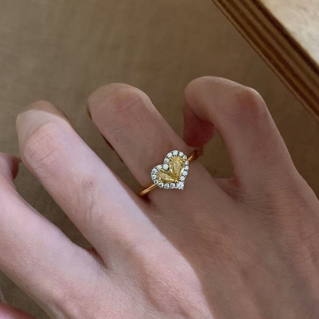 Heart-Shaped Halo Gemstone Cluster Ring With Pavé Accent Stones And Slim Gold Band
