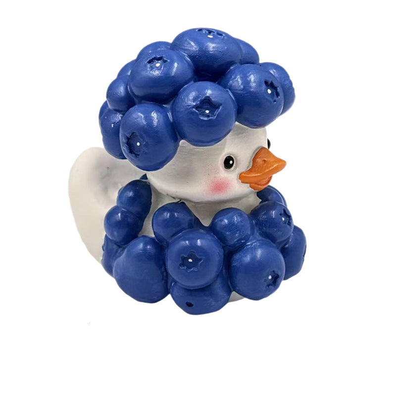 Decorative rubber duck with berry cocktail bowl Bowlift