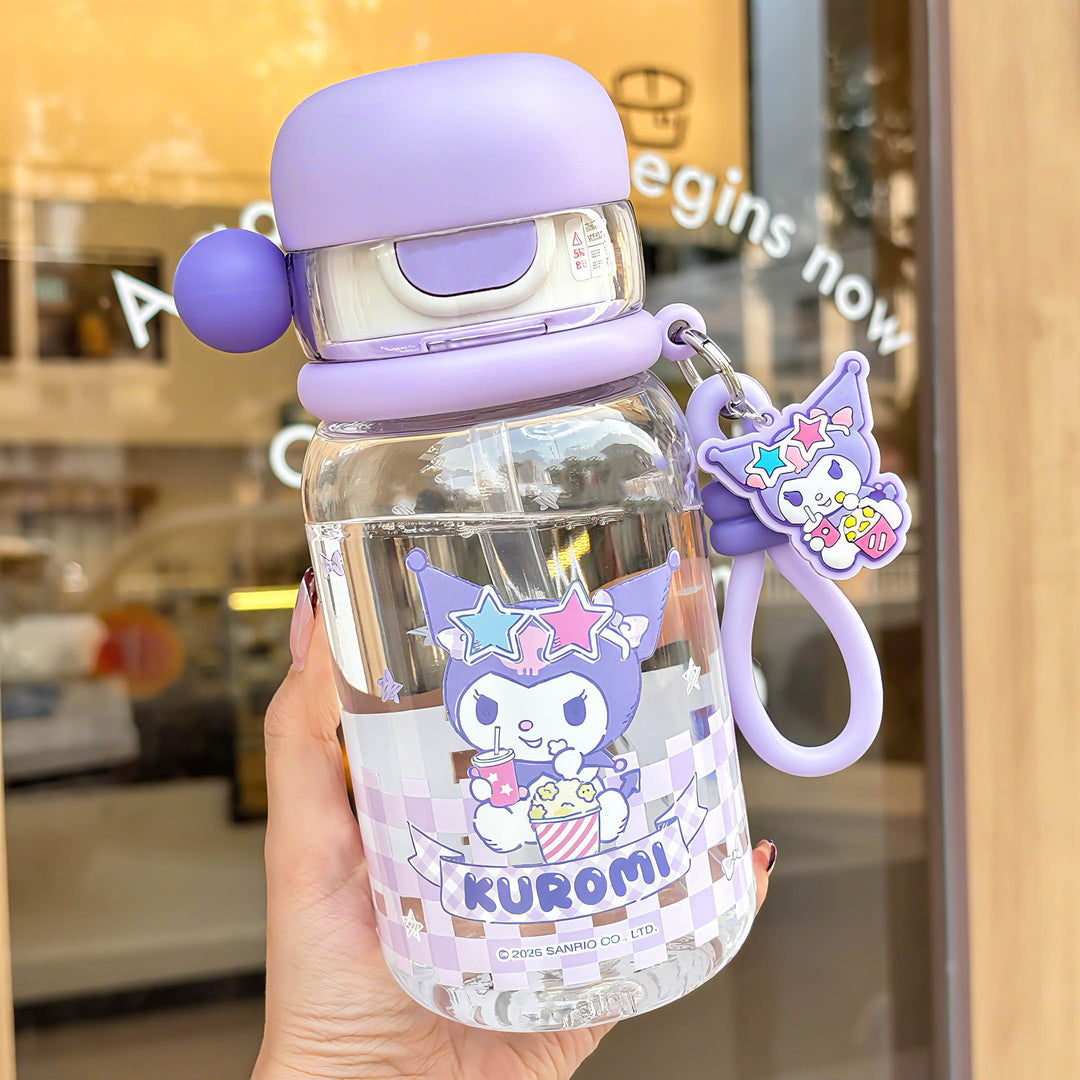 Ladies drinking bottle with practical silicone drinking straw and cute Bowlift motif