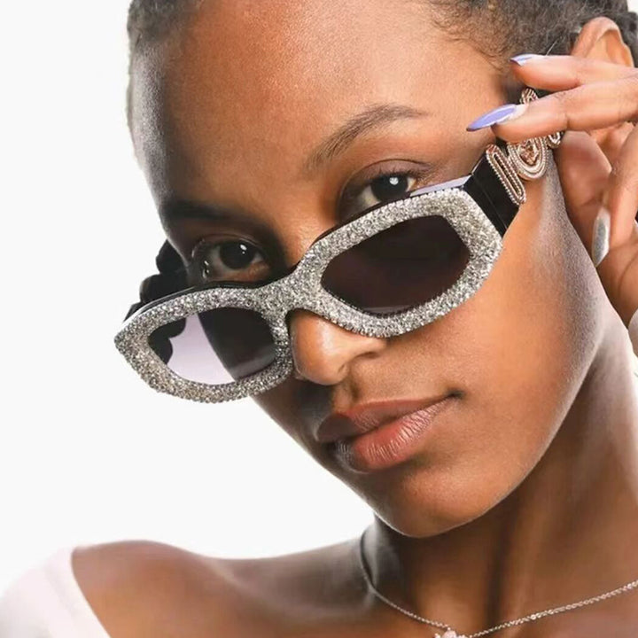 Women's extravagantly designed sunglasses with rhinestone-studded frame Bowlift