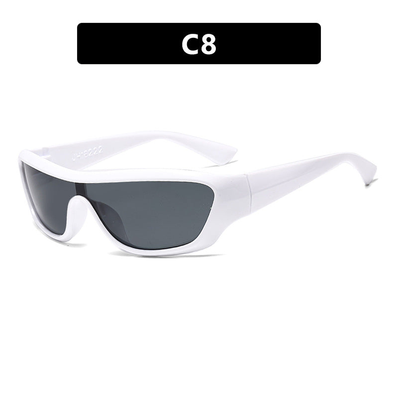 Women’s Sports Sunglasses with Ergonomic Design and Protective Lenses Bowlift