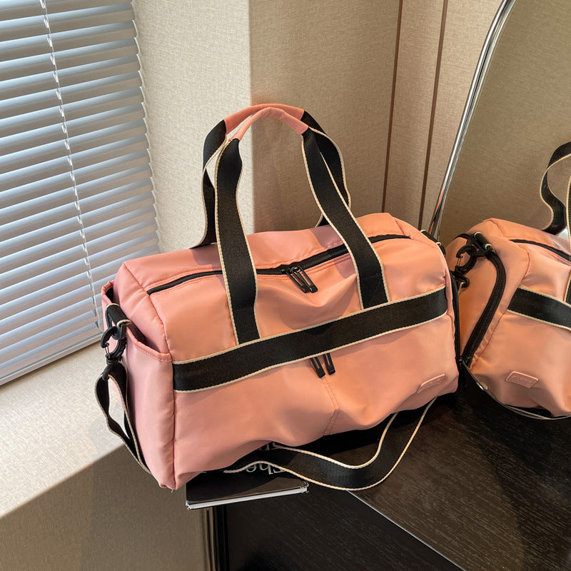 Versatile Weekend Getaway Duffel Bag