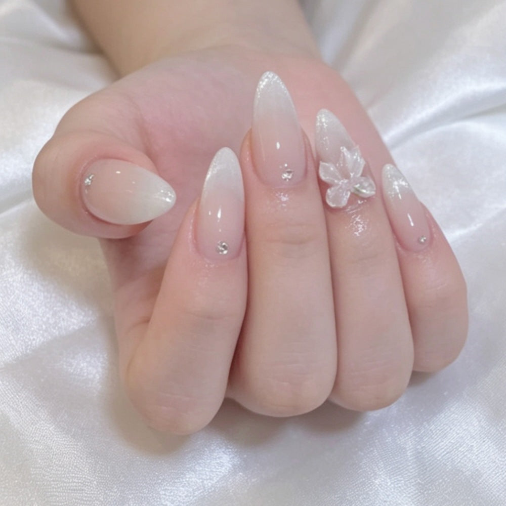Elegant Press-On Nail Set with Decorative Bow and Rhinestone Accents Bowlift