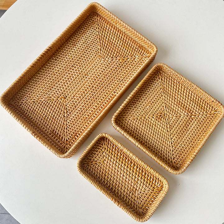 Women square natural material serving plate Bowlift
