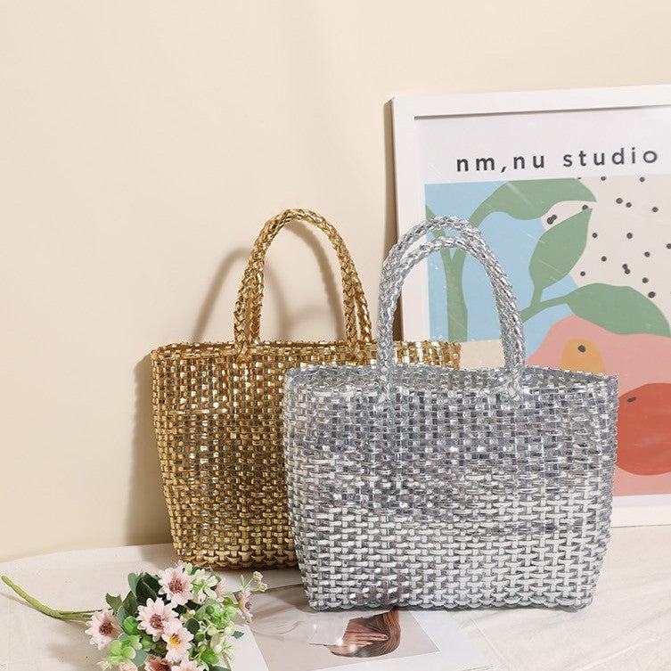 Handmade basket bag with innovative weaving technique Bowlift