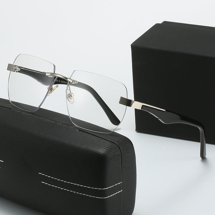 Women's Fashion Sunglasses in Modern Geometric Design Bowlift