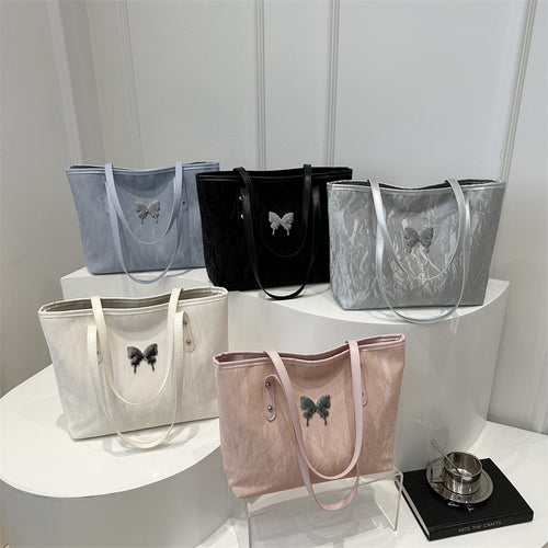 WoElegant Butterfly Accent Handbag Bowlift