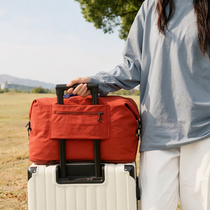 Versatile Weekender Duffle Bag Bowlift