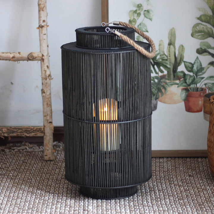 Decorative lantern made of woven material Bowlift