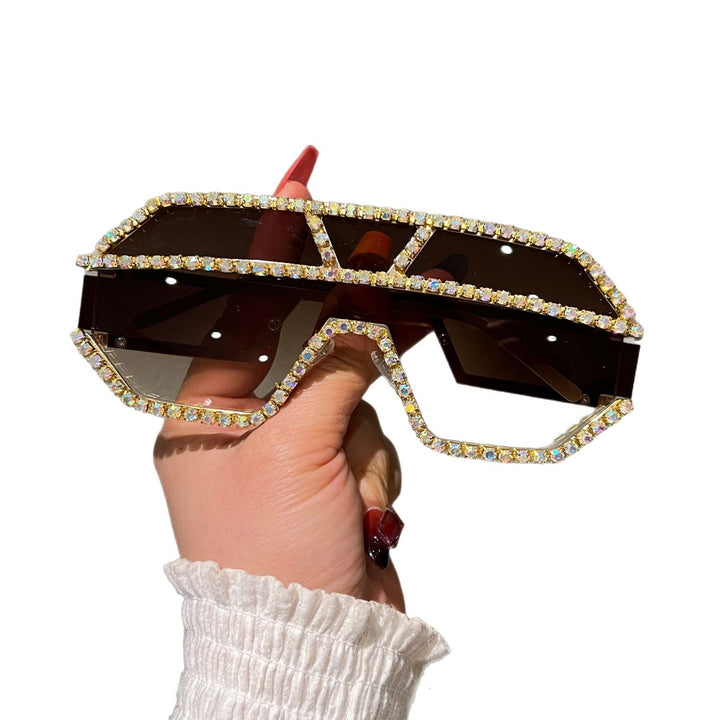 Ladies extravagant fashion glasses Bowlift