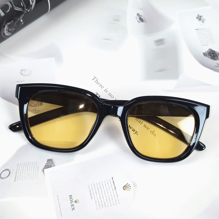 Women's Cat-Eye Sunglasses with Trendy Design Bowlift