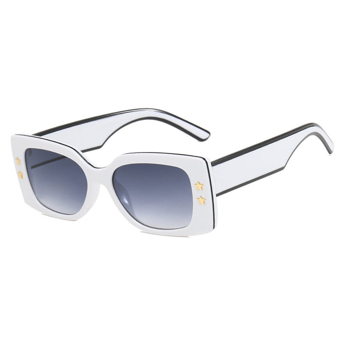 Ladies extravagant square sunglasses with stylish details Bowlift