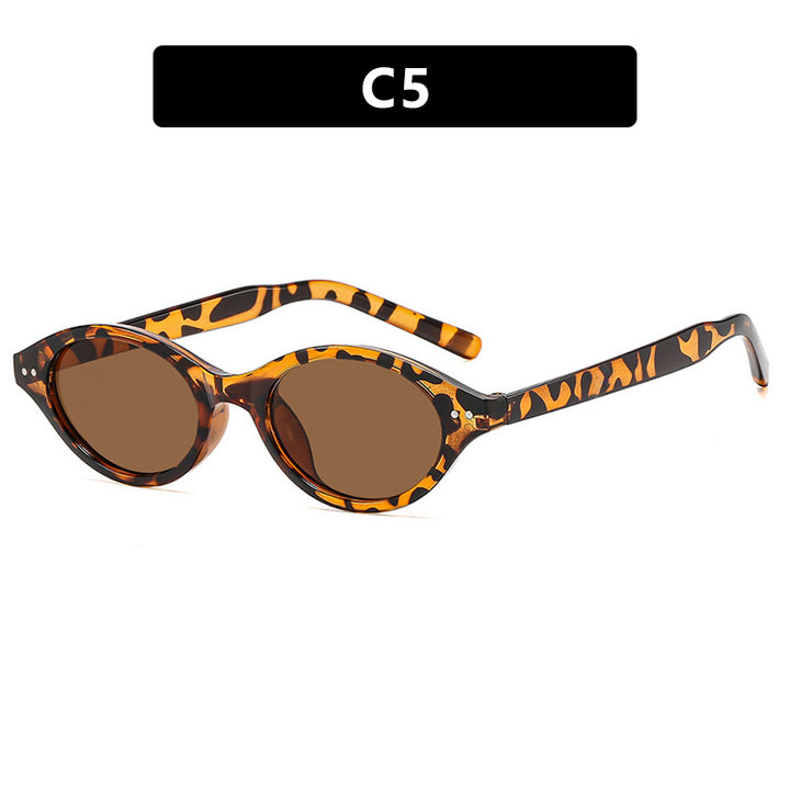 Women's Cat-Eye Sunglasses with Unique Pattern Bowlift