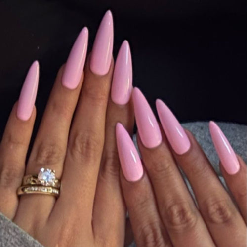 Artificial nail set with pointed design elements Bowlift