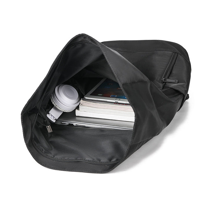Urban Backpack with Modern Fold Closure and Versatile Compartments Bowlift