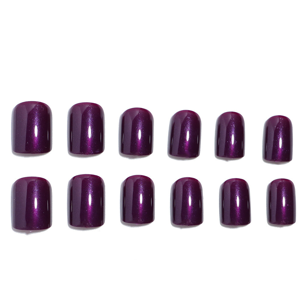 Glossy Press-On Nail Set with Elegant Design Bowlift
