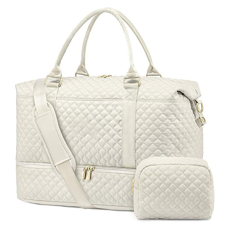 Versatile Quilted Weekend Bag Bowlift