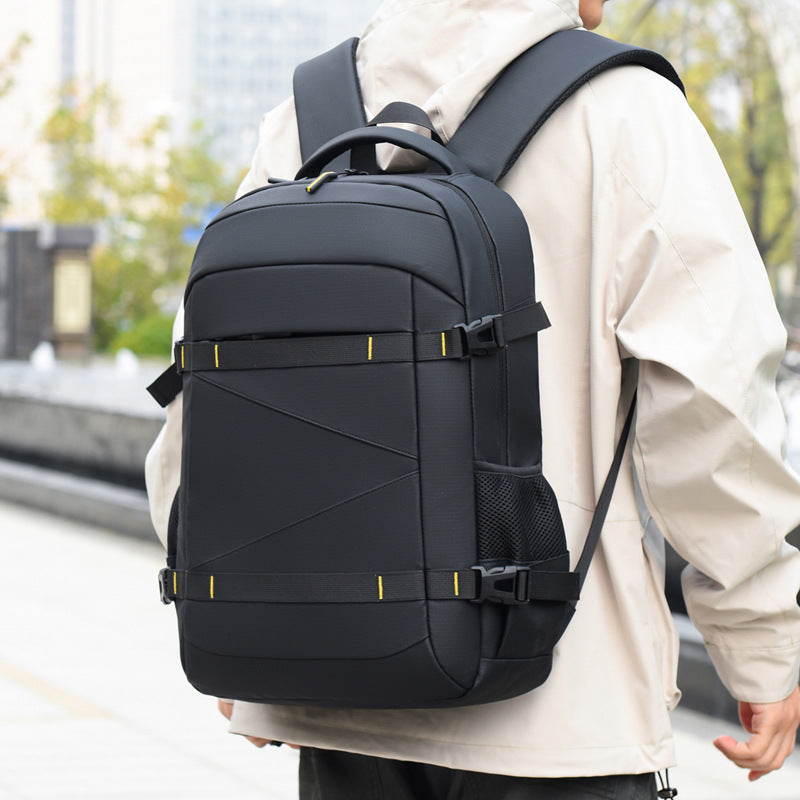 Modern backpack with multidimensional compartments and breathable back Bowlift