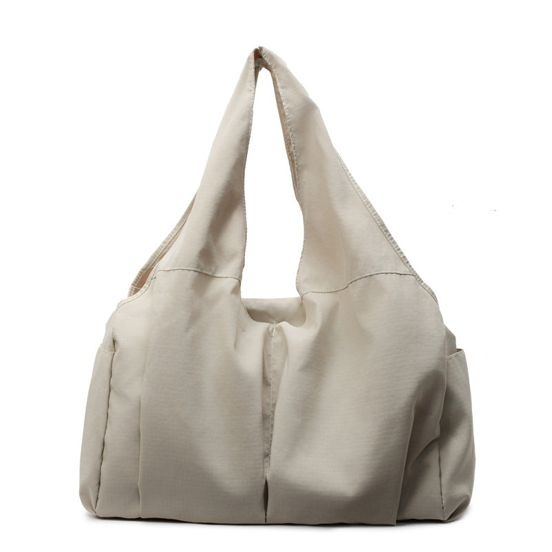 Spacious Everyday Hobo Bag Bowlift