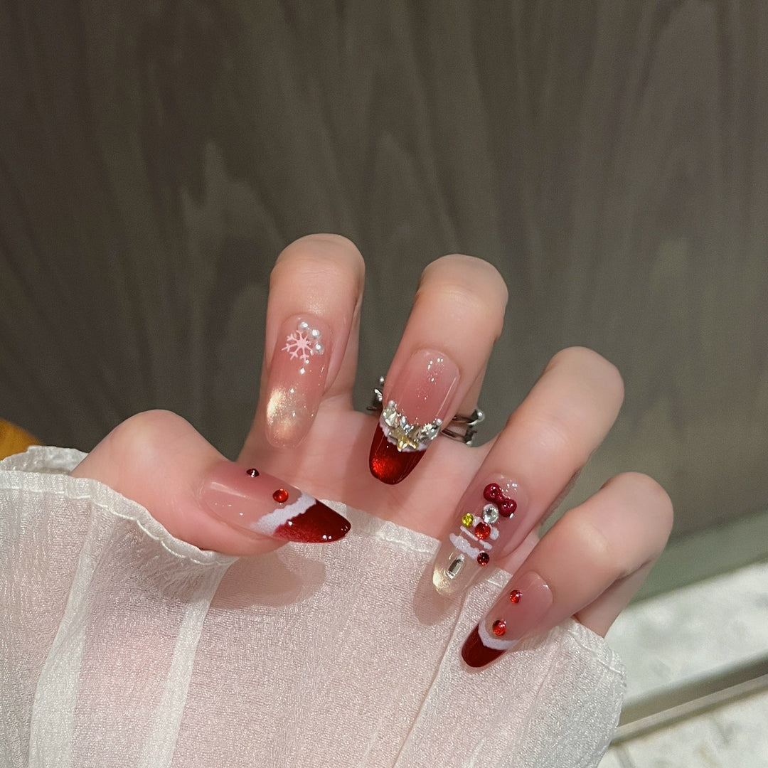 Festive Holiday-Themed Press-On Nail Art Bowlift