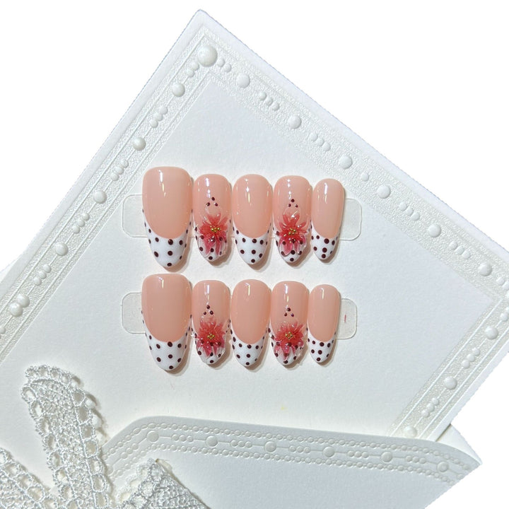 Elegant Floral Press-On Nails Bowlift