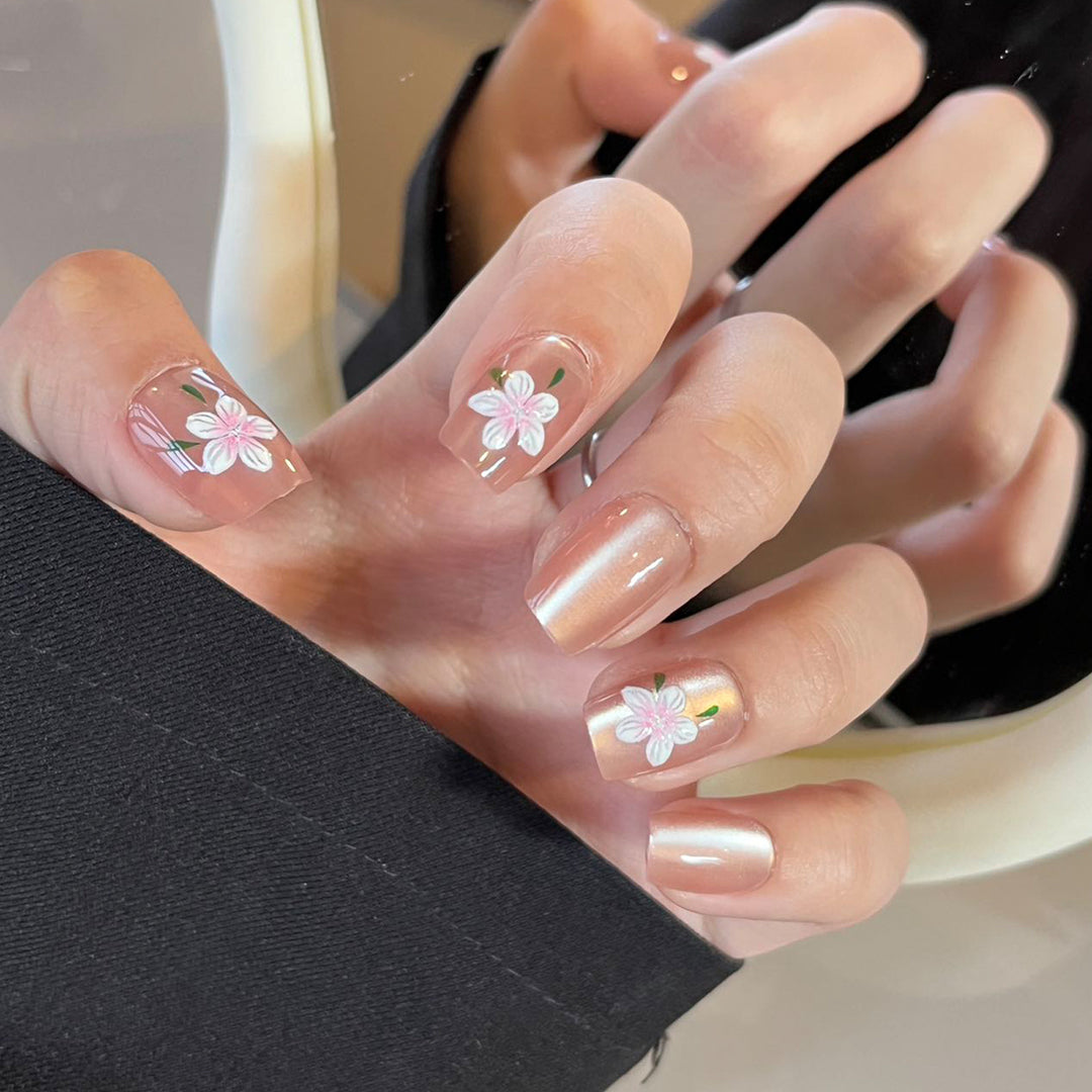 Elegant Long Press-On Nails Set with Artistic Tips Bowlift