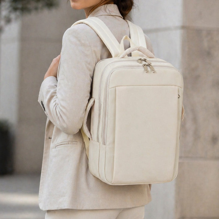 Practical Laptop Backpack with Intelligent Storage Bowlift
