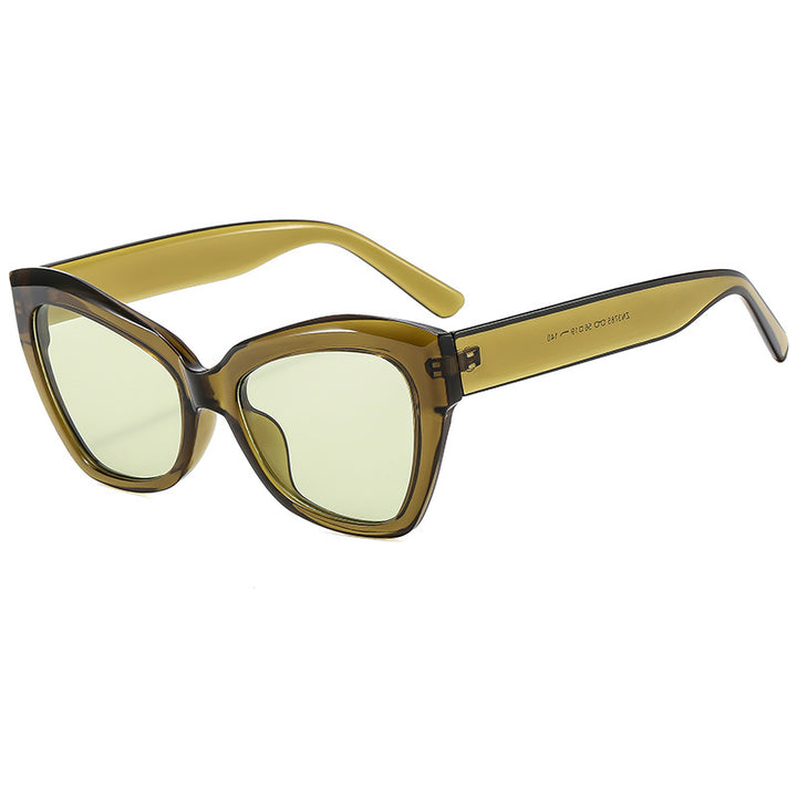 Ladies Cat-Eye Sunglasses with Exclusive Tortoiseshell Design Bowlift