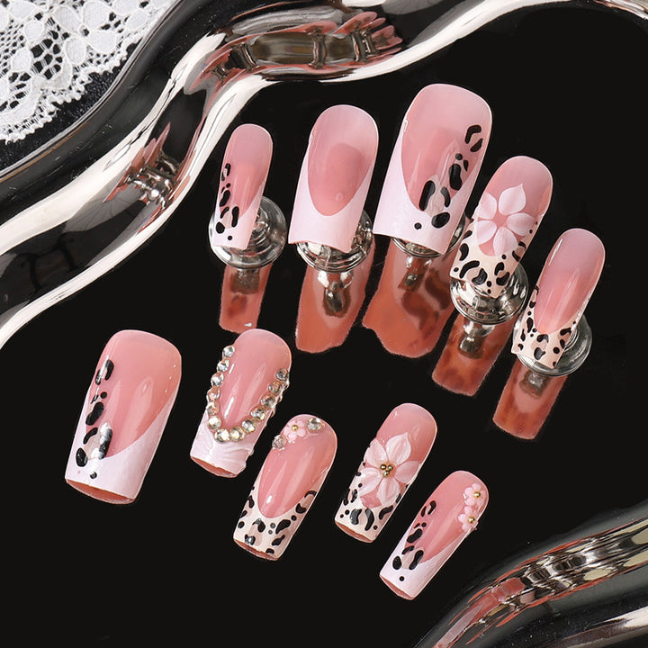 Artistic Nail Design Bowlift