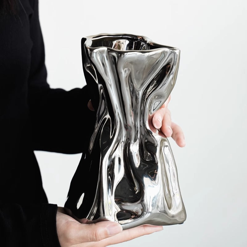Artistic ceramic flower vase Bowlift