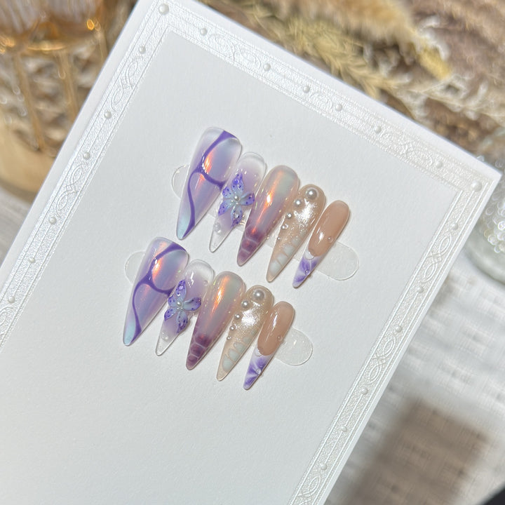 Artistic Stiletto Press-On Nail Design Set with Floral Elements Bowlift