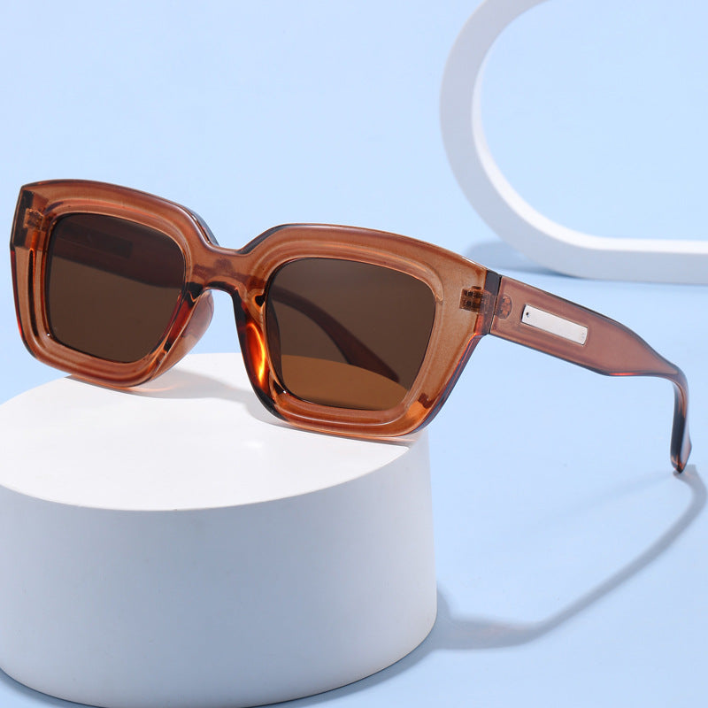 Women's Fashion Sunglasses in Elegant Design Bowlift