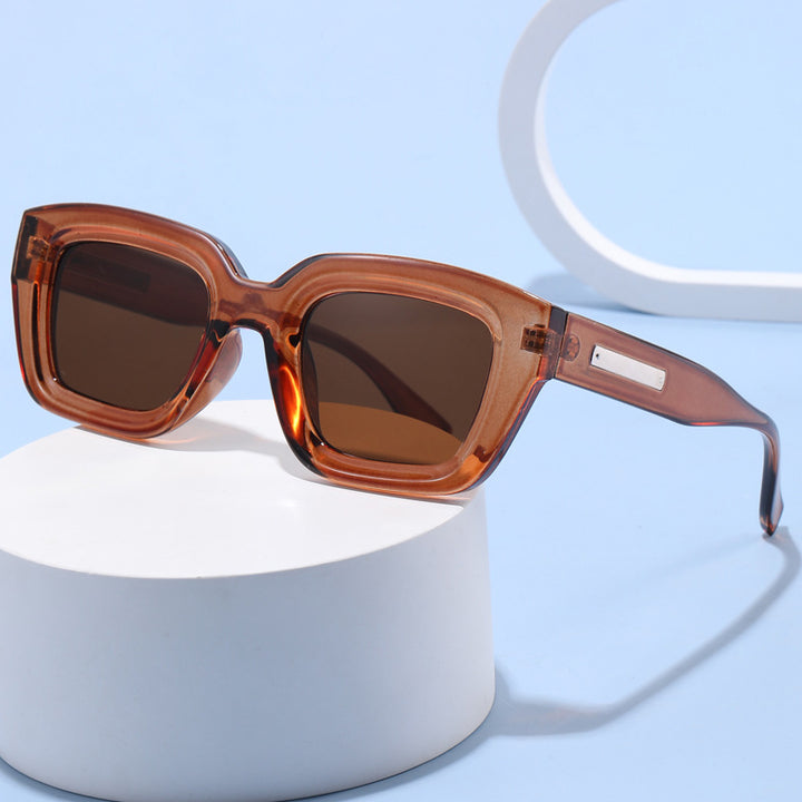 Women's Fashion Sunglasses in Elegant Design Bowlift