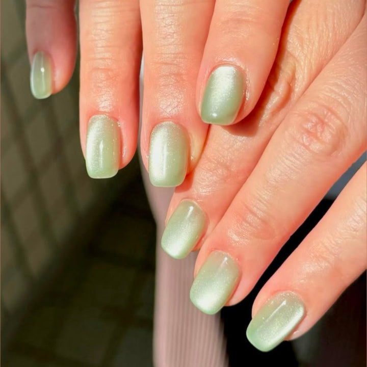 Glossy Ombre Press-On Nails Bowlift