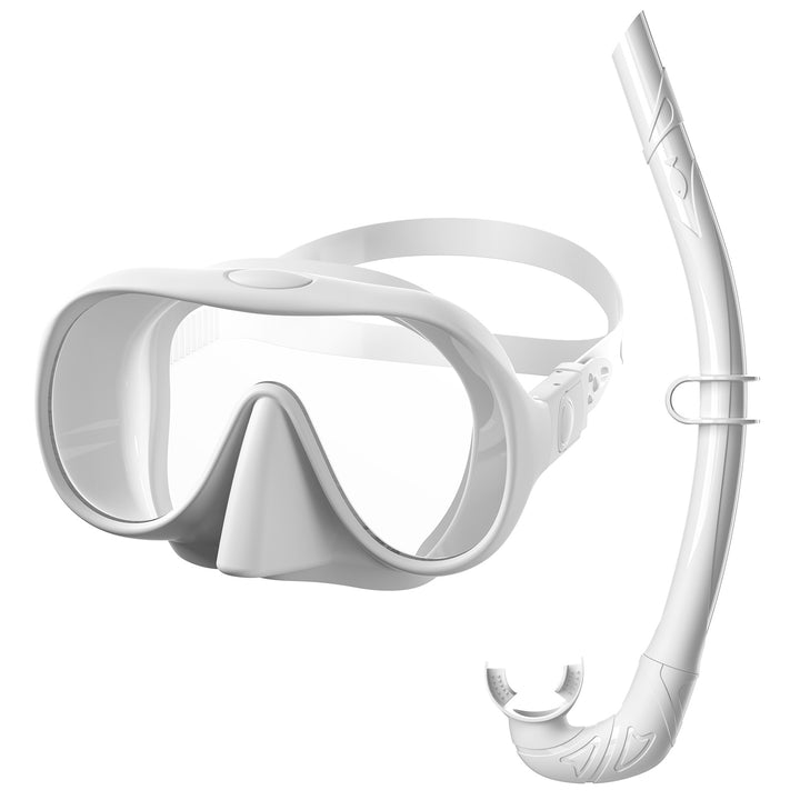 Swimming mask with flexible breathing tube Bowlift