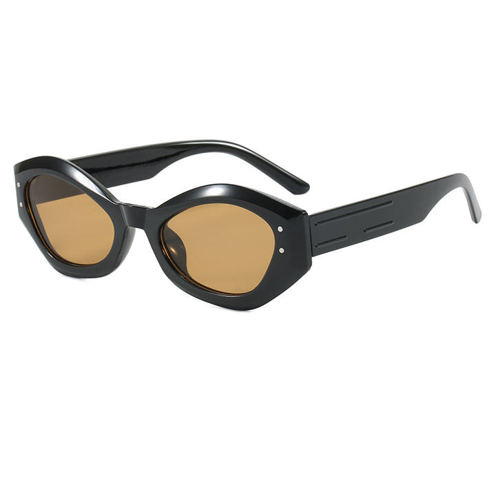 Women's Cat-Eye Sunglasses with Modern Design and Wide Frame Bowlift