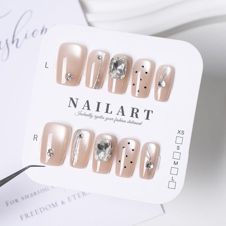 Decorative Fashion Nail Set Bowlift