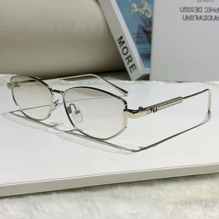 Women's elegant sunglasses with sparkling metal frame Bowlift