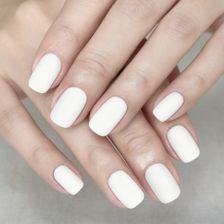 Matte Finish Press-On Nails Bowlift