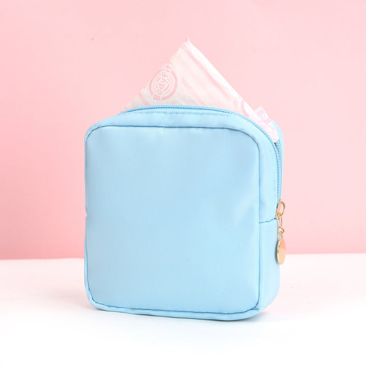 Cosmetic storage bag with fine stripe pattern Bowlift