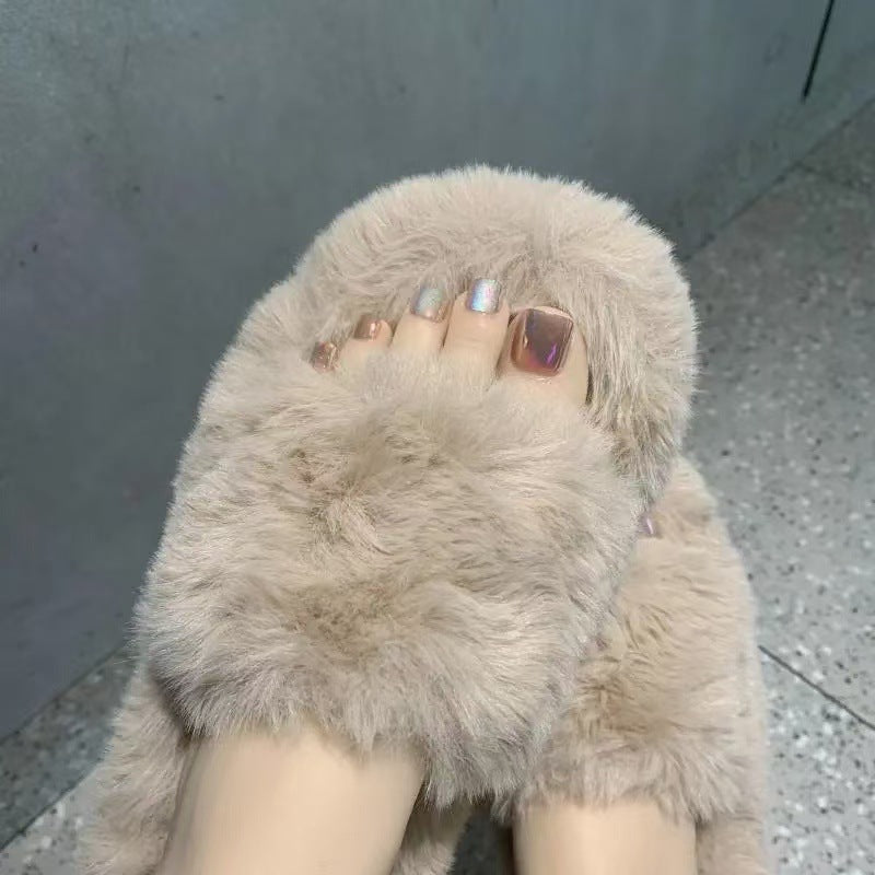 Cozy Faux Fur Slippers Bowlift