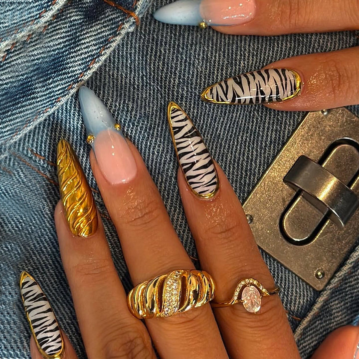 Creative Nail Art in Leopard Design Bowlift