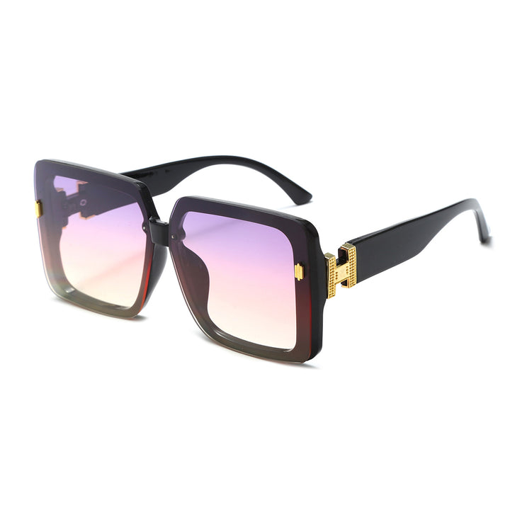 Women oversized fashionable sunglasses with luxurious frame Bowlift