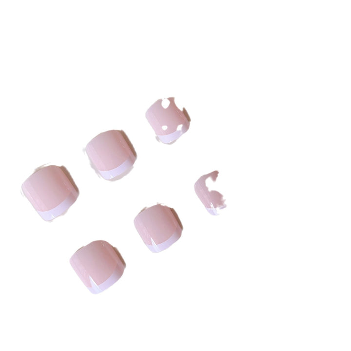 Decorative Press-On Toenails with Elegant Accents Bowlift